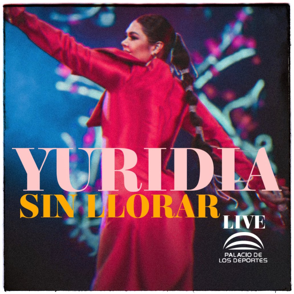 YuridiaMusic's tweet image. ¿Cuantos a favor? #SinLlorarLiveVersion #YuridiaDesdeElPalacioDeLosDeportes @yuritaflowers @matiasaranda @sonymusicmexico @seitrack