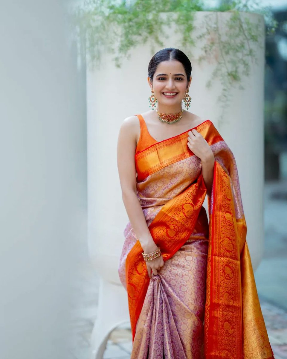 Gorgeous @AshikaRanganath ❤️
.
.
#ashikaranhanath #ashika #ashikaranganathfans #actress #Tollywood #malayalamactress #sandalwoodactress #tollywoodactress #Rmedia #Rmediaoff