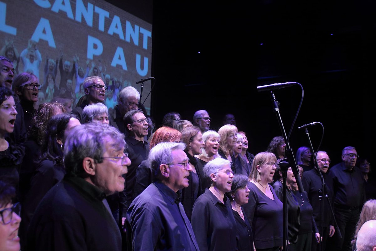 primaveraxlapau's tweet photo. Del concert que vam fer el passat 6 d'abril, amb motiu del Dia Mundial de Conscienciació sobre l'Autisme.
Gràcies @AspergerCat per convidar-nos.

📷 de Toni Canal https://t.co/AyfI7asYlC