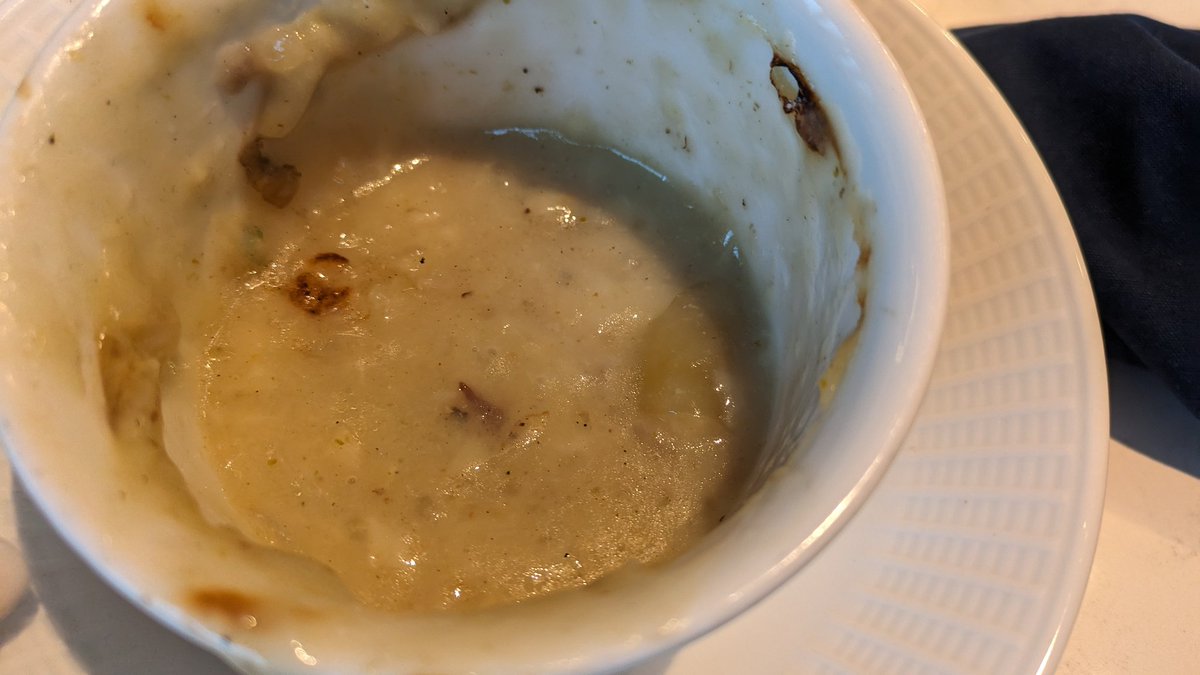 One <a href="/pandocruises/">P&O Cruises</a> #Vegan dish needs sending to the 'awful food cemetery' it's gross, gloopy &amp; garbage.. 🤢 Guess what it's labelled 🤔