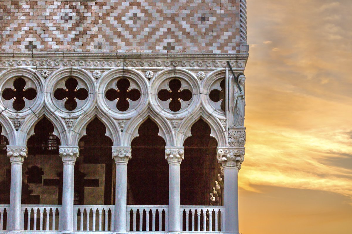 The Stones of Venice…#photograghy #Venezia #Venice #Light #design #architecture #Gothic #Veneto #Italia #Italy