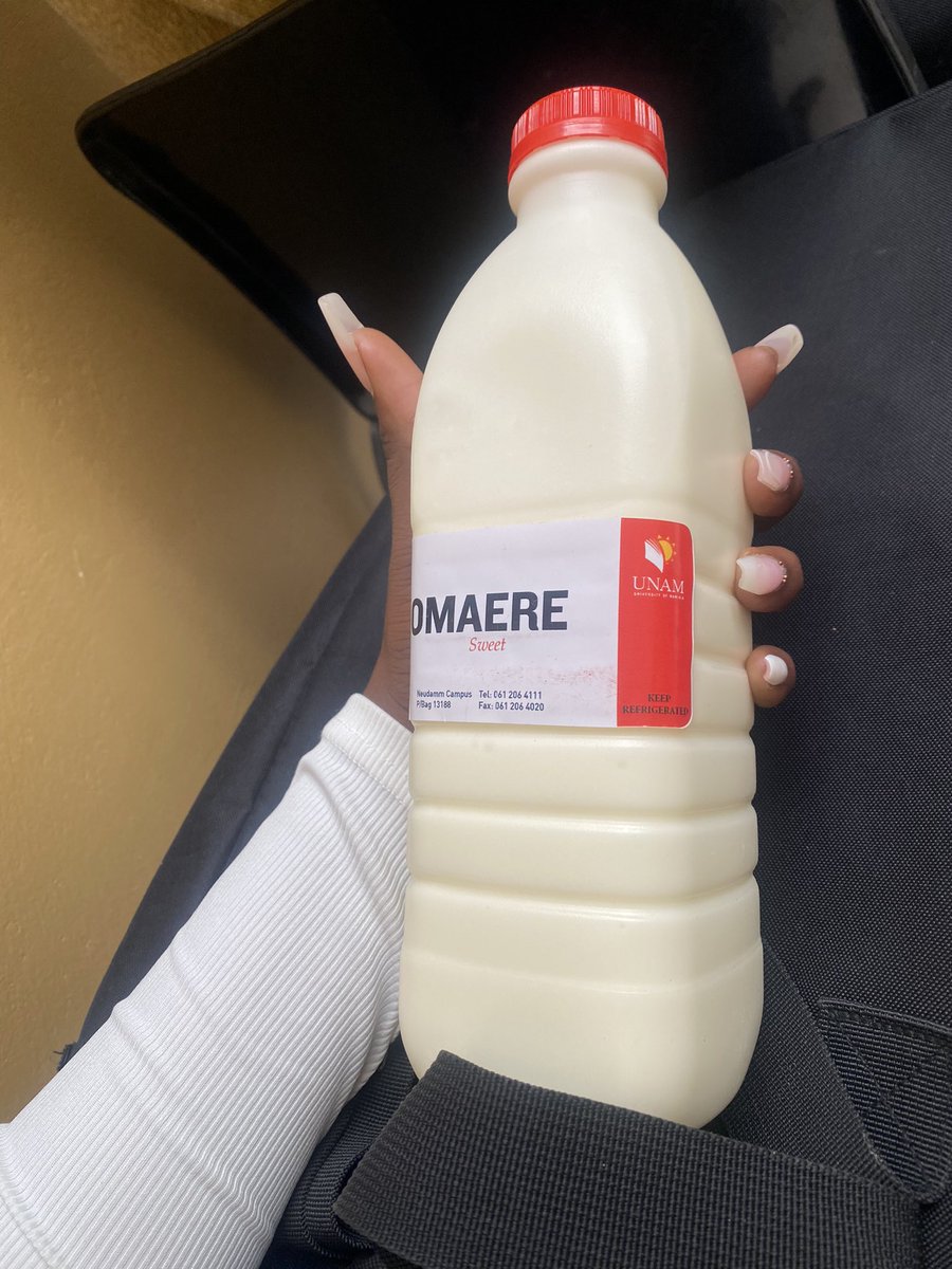Shesshy2's tweet photo. Listen @unam_na Neudamm campus Omaere milk is the best milk I’ve ever had 🔥🥹my Goddddddd https://t.co/AXigGpNjX5