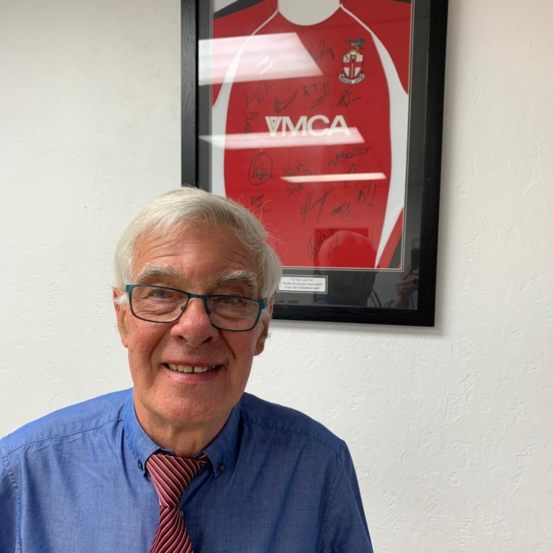 Happy Birthday Dave Ralph 🥳 Our legendary Club President, & kit man of course, turns 80 today! All of us would like to wish him a happy birthday & thank him for the endless hours he gives up. Everyone is welcome to join us after Saturday's game for a few birthday drinks 🍺