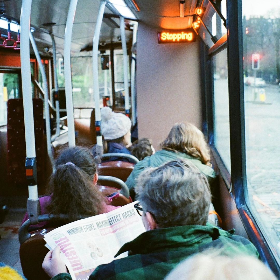 Morning commute with Lothian Buses! Kickstart the day with a smooth ride through Edinburgh's streets! 🚌

📍 @on_lothianbuses 
📸IG/ph0t0mat0n

#EdinPhoto #ForeverEdinburgh