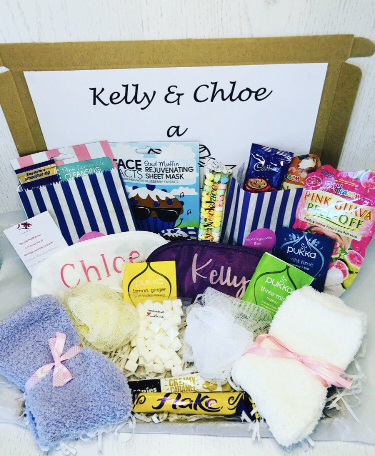 gifts4u58's tweet image. Perfect mother and daughter pamper gift. Ideal for any occasion. Just treat yourselves. #motheranddaughtergift #mumgift #pampernight #giftformum #mummygift #spanight #girlsgift #mumanddaughter #etsy ⁦@specialgifts58⁩ specialgifts58foryou.etsy.com/listing/100109…