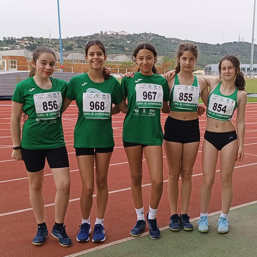 <a href="/CTD_cdcaceres/">Ciudad Deportiva CC</a> <a href="/FedExtAtletismo/">Fed. Ext. Atletismo</a> <a href="/DiputacionCC/">DiputacionCC</a> <a href="/FJyD/">Fundación Jóvenes y Deporte 🅵🅹🆈🅳 💚🤍🖤</a> <a href="/jovendeportEXT/">Jóvenes y Deportes Extremadura</a> Los Sub14disfrutaron también de sus pruebas de velocidad,saltos y lanzamientos sumando experiencias y mejorando sus marcas.Finalizaron con una gran actuación en los Relevos5x80 demostrando una vez más que el Atletismo también es un Deporte de Equipo <a href="/FedExtAtletismo/">Fed. Ext. Atletismo</a> <a href="/DiputacionCC/">DiputacionCC</a>