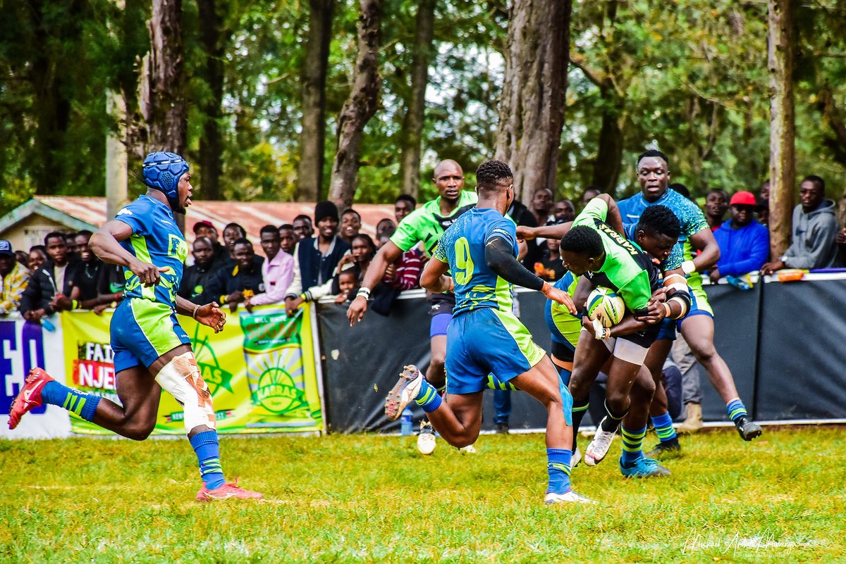 Kenya Cup finals was thrilling! 
@Lm_matoke jamaa wako ameshika camera hapo nyuma.
Image Courtesy: Michael Andalo #TheReluctantTraveller