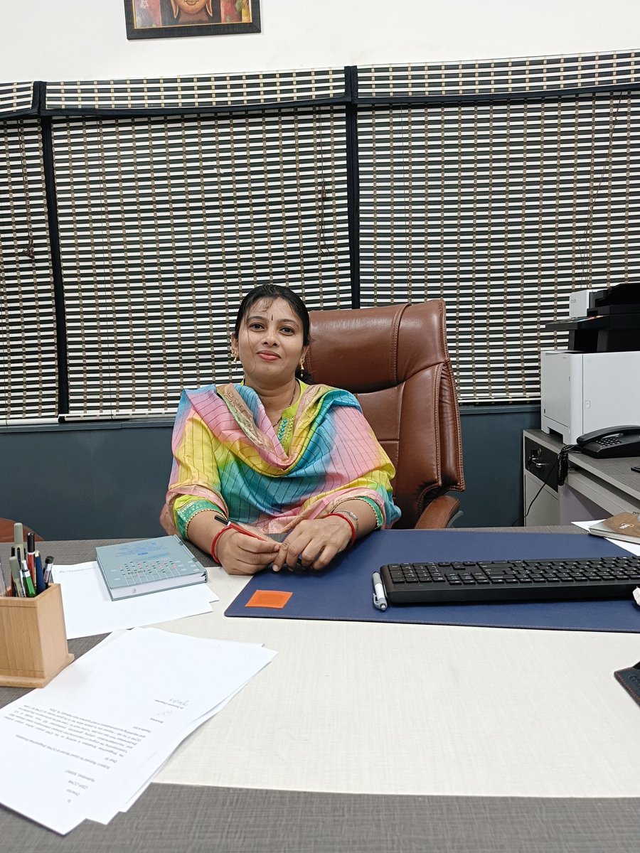 Proud baba, ma, didi and Biwi Ji in my office! Todays Existence is because of them!!