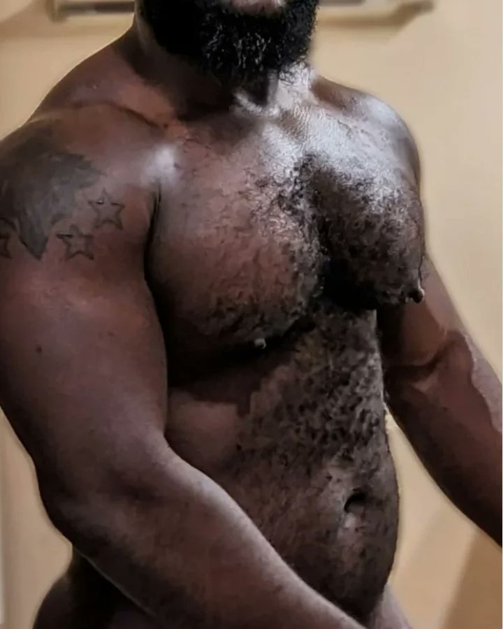 #blackgays #biggays #gaydaddy #retweet #support       
Hit me here👇👇
t.me/ttvyff