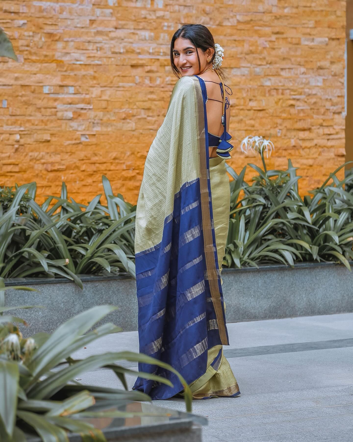 GKtOSjubMAA9ZBR?format=jpg&name=large