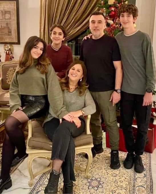 tonigeagea's tweet image. السيناريو والإخراج وتركيب القصة أقسى من المأساة وإهانة لعقول الناس وتشريع للقتل ونذير شؤم عبر تمدد البشاعة والفجور . المسيح قام #باسكال_سليمان