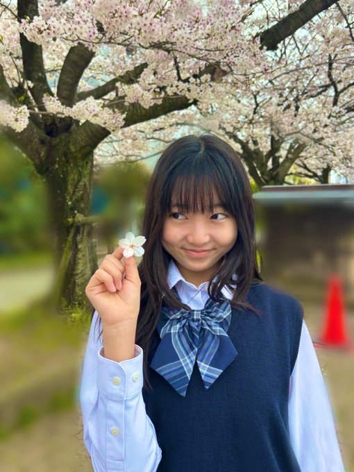 八束さくらのTwitter画像24