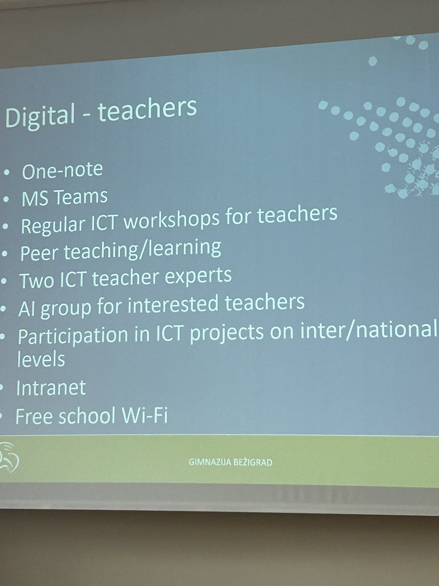 gerddr's tweet image. Een duidelijke visie, stevige structuur en een faciliterend middenkader zorgt ervoor dat leerkrachten zich kunnen focussen op hun kerntaken.