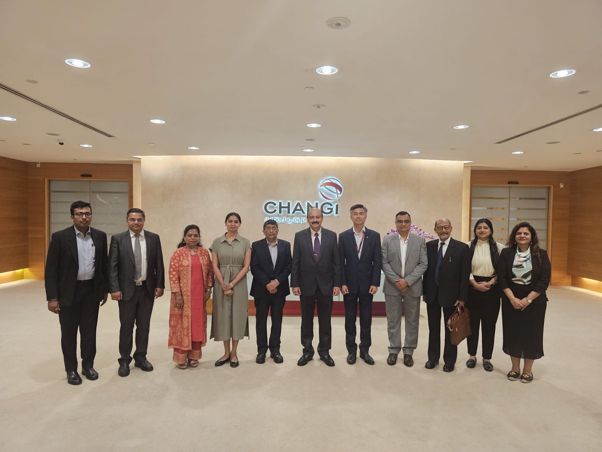 The delegation led by Mr Piyush Srivastava, Senior Economic Advisor, @MoCA_GoI, along with FICCI as the industry partner and key stakeholders from the air cargo sector, convened productive meetings during their visit to Singapore. The primary aim of this visit is to undertake a…