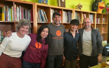 - NOTÍCIA DESTACADA DEL MES D'ABRIL - Segueix la visita de la Kavita i el Pramod per escoles catalanes on expliquen i conversen sobre la realitat del Nepal i els diferents projectes - Llegeix totes les notícies d'aquest mes fent click al següent link! - mailchi.mp/340bcd3825f7/b…