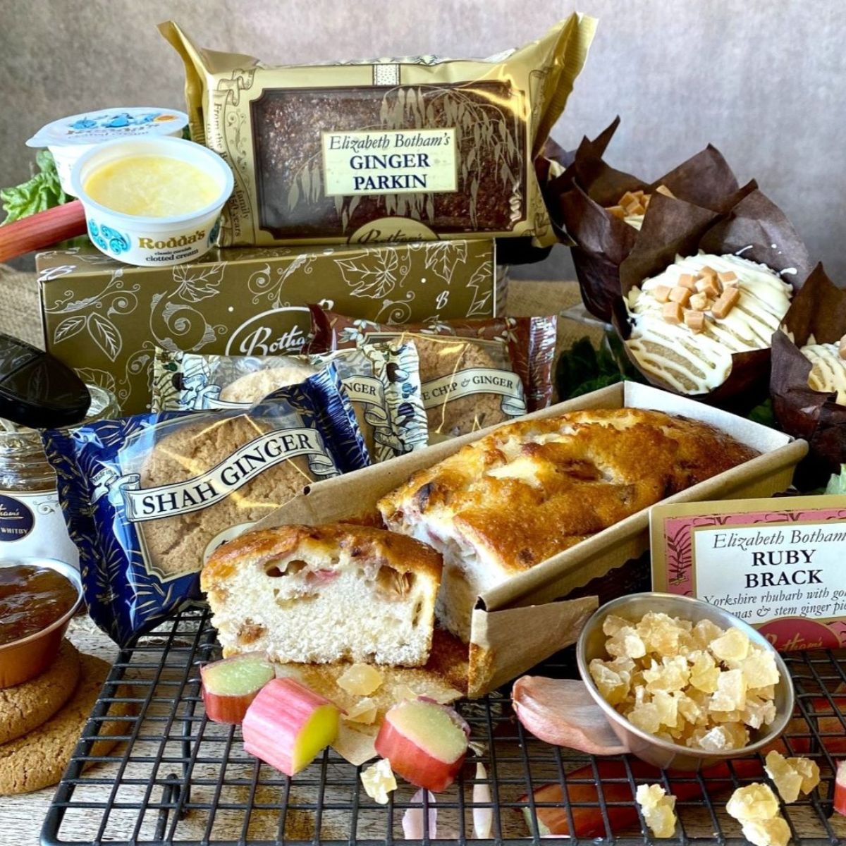 BothamsofWhitby's tweet photo. 🩷 When Rhubarb Met Ginger Hamper 🩷

We wait patiently each year for Ruby Brack to be baked ~ a seasonal flavour variation of Yorkshire Brack - Have you tried it yet?

https://t.co/Lv2UAHcA16

#bothams #whitby #rhubarb #ginger #forcedrhubarb https://t.co/IZSzVImbe4