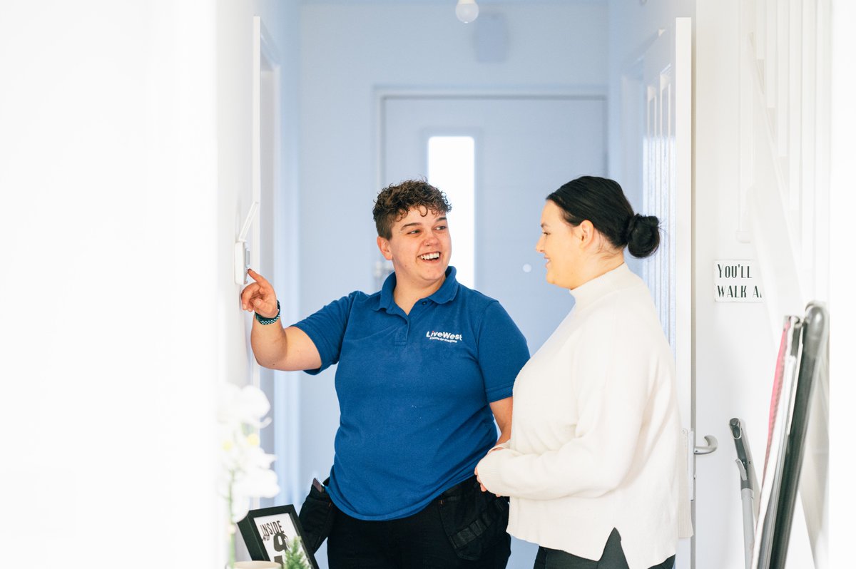 We’re sharing another of our Better Social Housing Review good practice stories today, on how @WeAreLiveWest are using their tenant group InFocus to help improve their repairs and maintenance practice➡️ ow.ly/I4qN50QMnMb