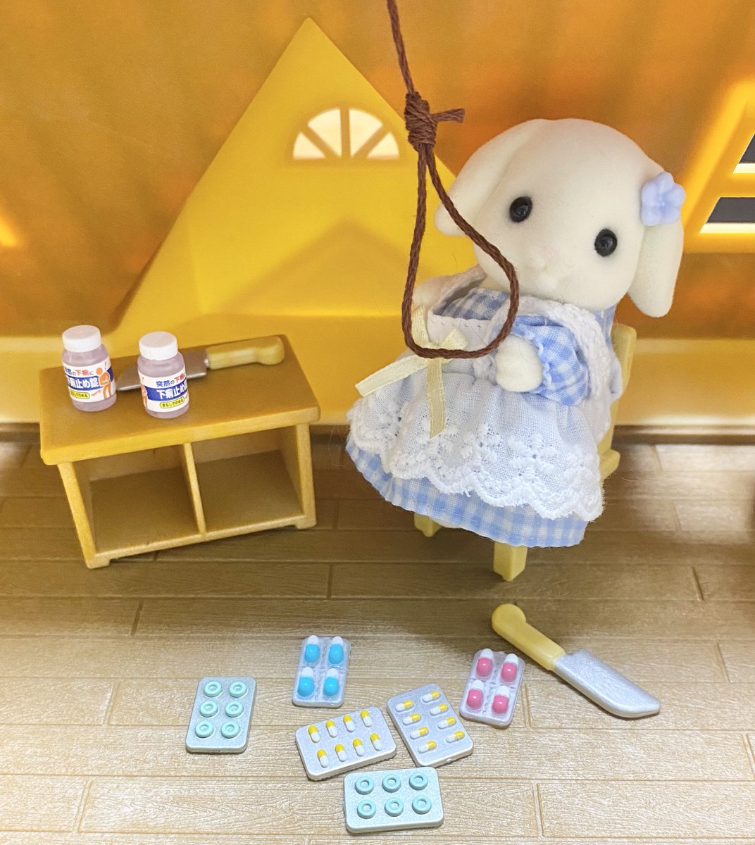 SS_resta2's tweet photo. 死ぬ間際ファミリー https://t.co/PVfZETW3SW