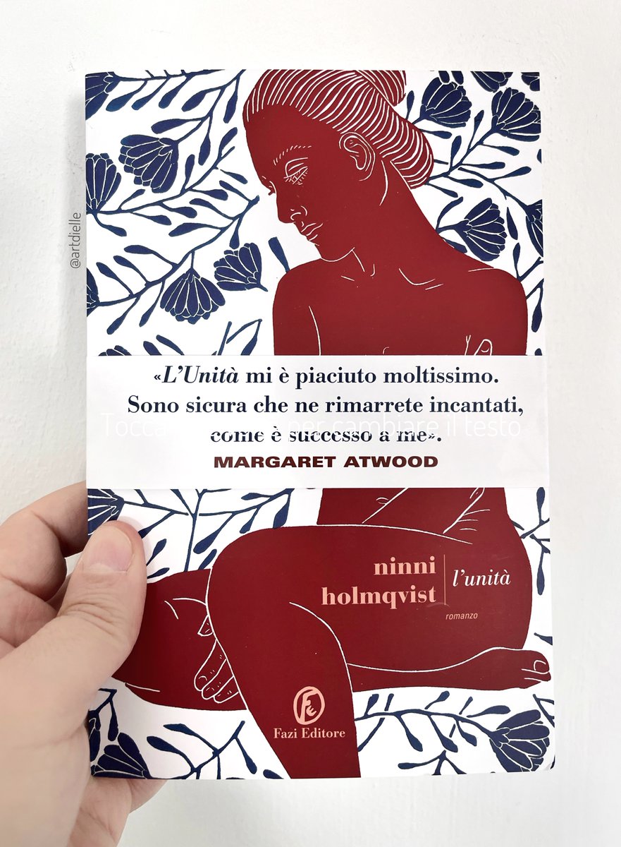 La felicità era Jock e il suo bastoncino, e la spiaggia e il mare e il cielo, e il tempo che passava, ed era tutto lì, era tutto quanto. 'L'Unità' è il romanzo d’esordio della svedese Ninni Holmqvist, una narratrice formidabile, che immagina un mondo lontano, eppure…