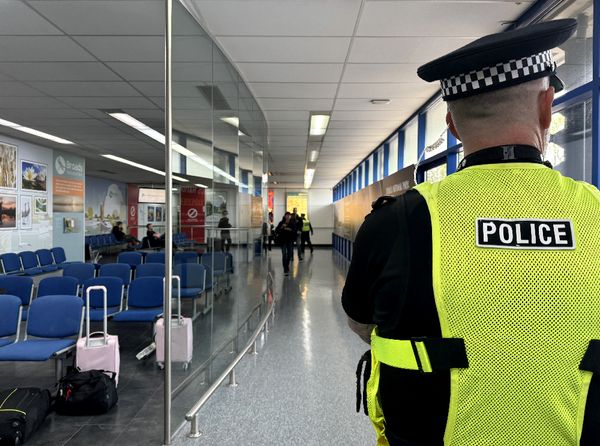 From April 2024, you may see our #ProjectServator officers out and about as you jet off on holiday at Norwich Airport! If you see our officers, they will be happy to explain what they are doing and answer any questions you may have. Read more >> norfolk.police.uk/news/norfolk/n…