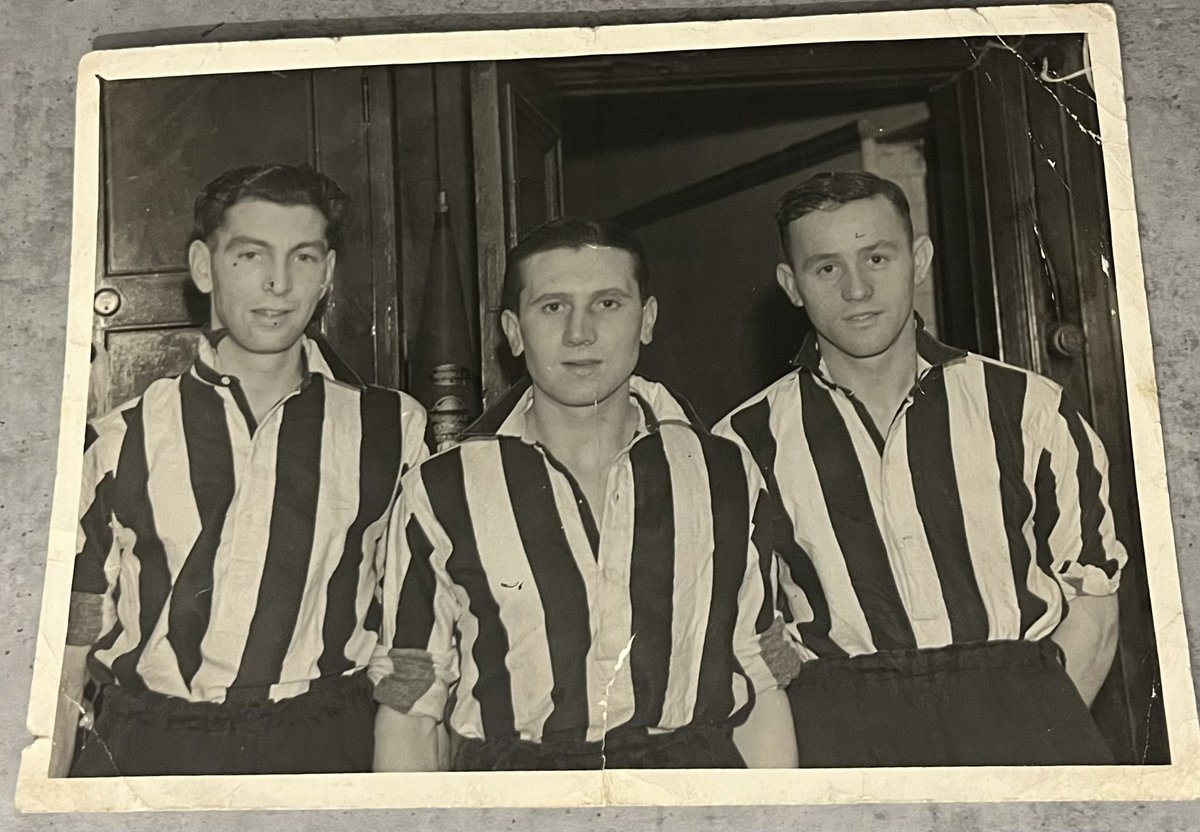 ian cowell (@ircowell) on Twitter photo Great photo of a very young Bob, but not to sure who the other two players are or what date? any help <a href="/old_toon/">OldToonFan</a> would be good 😊 Great photo of a very young Bob, but not to sure who the other two players are or what date? any help <a href="/old_toon/">OldToonFan</a> would be good 😊