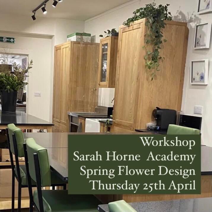 SarahHorne1's tweet image. Spring Flower Design Workshop Thursday 25th April

Discover our Sarah Horne Academy workshops - sarahhornebotanicals.com/collections/fl…

#class #workshop #flowerclass #flowerarranging #SarahHorneAcademy #spring #flowers