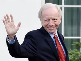 Gedenken an US-Senator Joe Lieberman, ein Mitglied des Beirats von @iffse_eu der nie aufgehört hat zu repräsentieren, was es bedeutet, ein Torah-treuer Jude zu sein. Sein Engagement für den Schabbat und das Studium der Torah hinterlässt neben seiner wichtigen Arbeit ein…