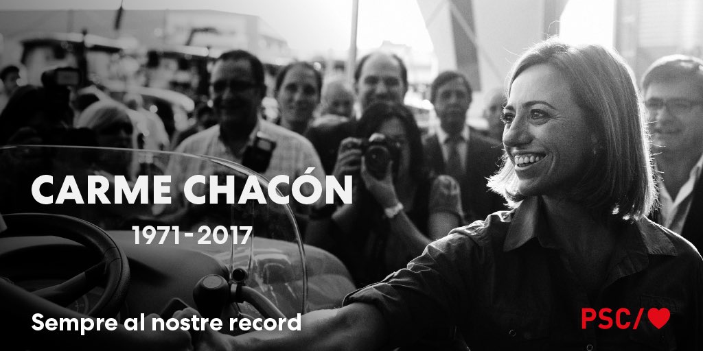 El record de la Carme Chacón continua ben viu en la memòria de tots els i les @socialistes_cat. Gràcies per fer d'Espanya un país més igualitari, més just i més feminista; per ser pionera, pel teu compromís i coratge. No t'oblidem, ens vas deixar un gran llegat. #PerSempreCarme