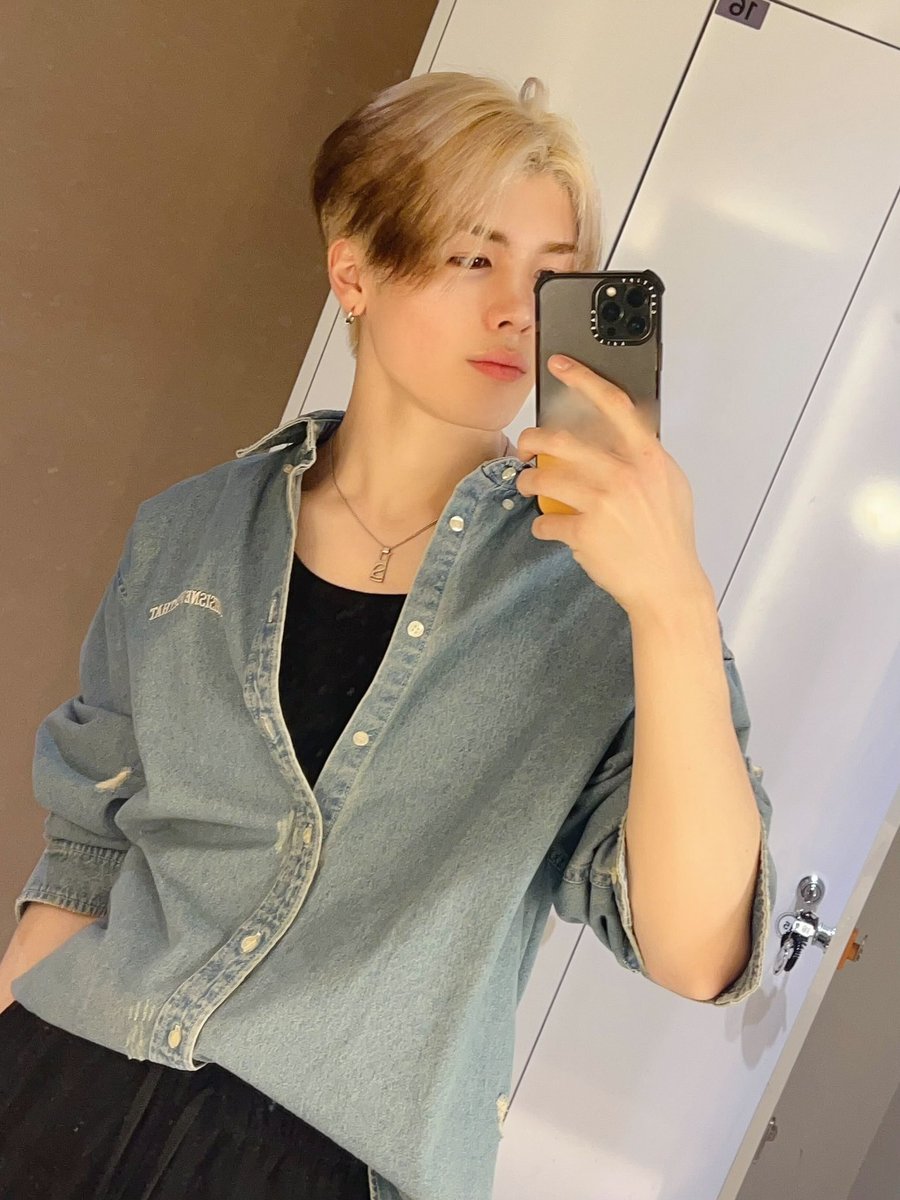 andteamtrans's tweet photo. 240409 Weverse #MAKI 
(kor)

"Done with workout today~💪💪"

#andTEAM #앤팀 
@andTEAM_members https://t.co/ZdQiLjKUV0