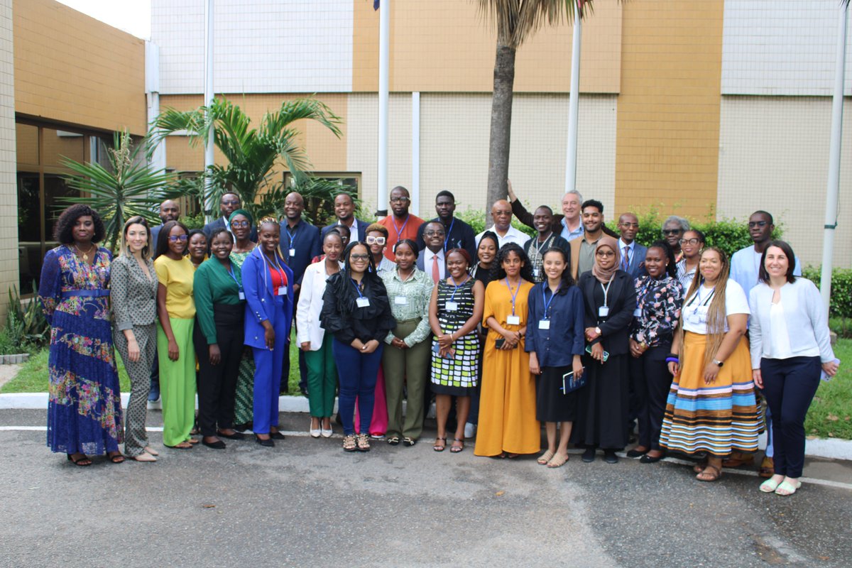 FAOGhana's tweet photo. 🌟 Join us in building resilient, equitable, and sustainable food systems for generations to come! #FoodSystemsLeadership #YouthEmpowerment #Sustainability 🌍
Follow for more: #YLPfoodsystems https://t.co/QW6C8yE6I9