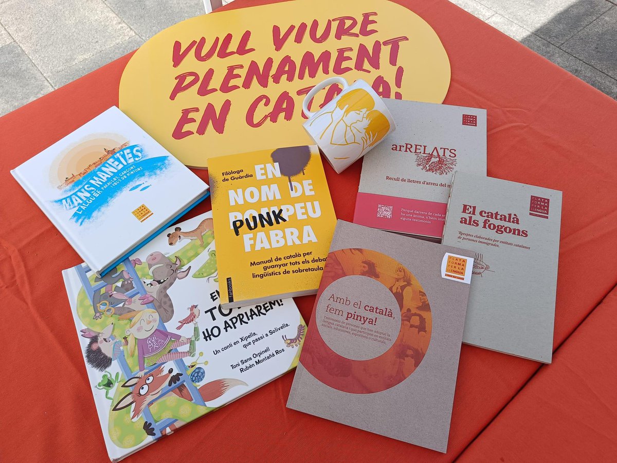 Ja tenim guanyadora del concurs @paraulogic gegant que es va du a terme dissabte passat a Mataró, en el marc de la 2a Diada del Còmic en Català!  

🥇Enhorabona, Ainhoa Pérez! Gaudeix del lot de llibres cedit per @PLlCatalunya

#ProvemHoEnCatalà
