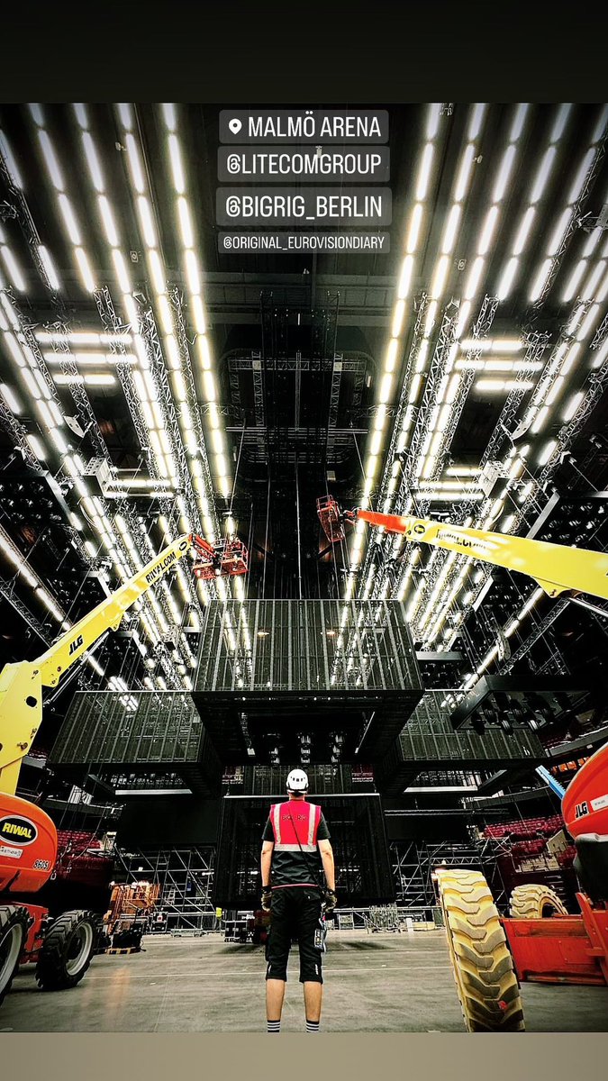 escinsiders's tweet photo. 🇸🇪 We are getting closer and closer to the first rehearsals!

#Eurovision #UnitedByMusic https://t.co/0QDqK2U374