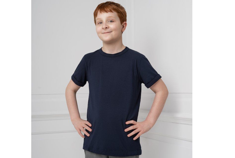 Youngster Max Palfrey has launched the Fidget-T through his family's company Comfa — the non-scratchy #tshirt is designed for neurodivergent people and incorporates a type of fidget toy called a popit in the seam. buff.ly/3TYXR90