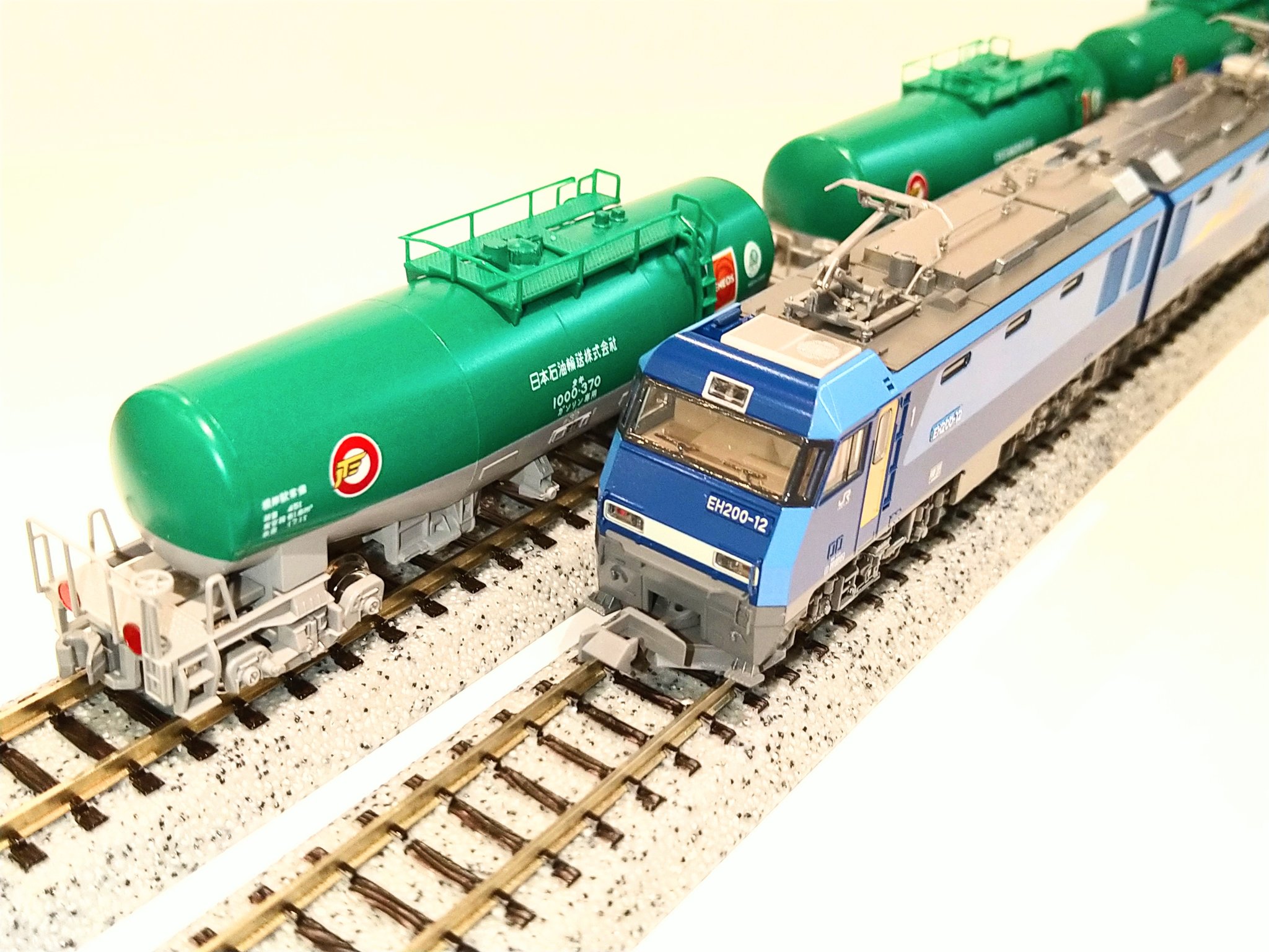 KATO 3045-2 飲み込ま EH200 量産形(JRFマークなし) KATO 3045-2 飲み込ま EH200 量産形(JRFマークなし)