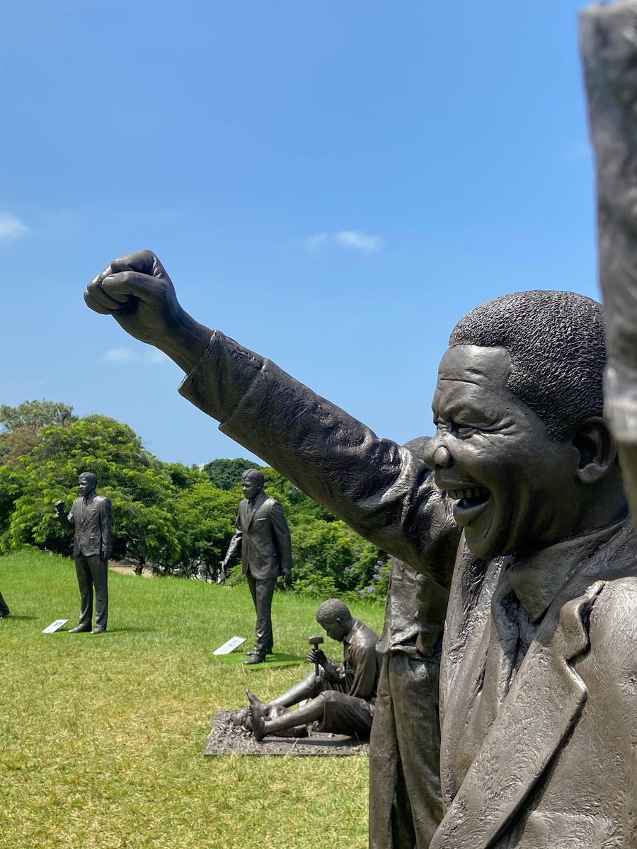 _movebeyond's tweet image. Nelson Mandela was  anti-apartheid revolutionary leader, and philanthropist who served as President of South Africa from 1994 to 1999. 

His presidency marked the end of decades of institutionalized racial discrimination.Zuma CharlotteGoogle 1 BitcoinCovidElonMuskThe ViewRonaldo
