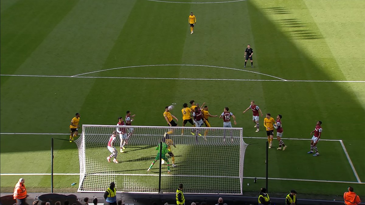 Dale Johnson tweet media