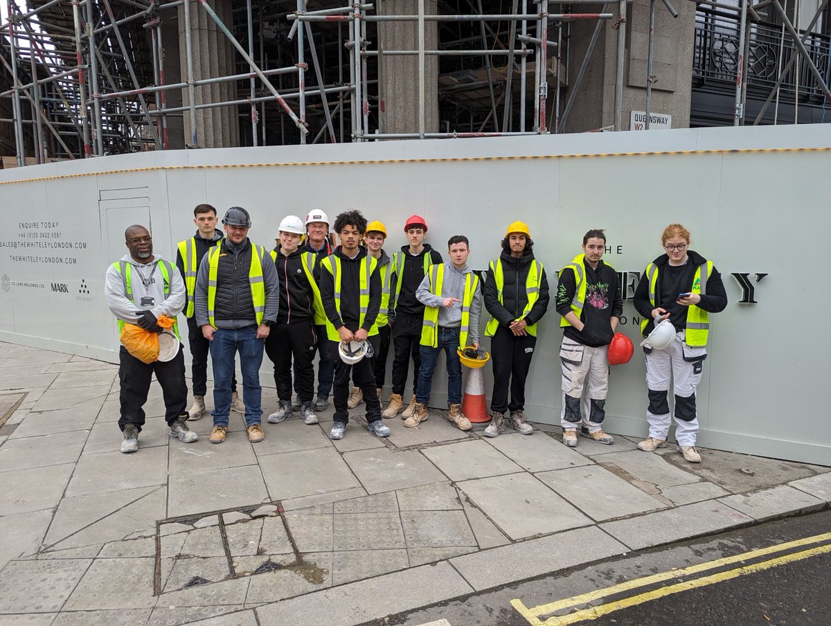 Plastering Level 2 students and apprentices on a visit to the new Bayswater development. The Whiteley is a new residential-led mixed-used development on Queensway in Bayswater, London W2. 
Apply at wlc.ac.uk/construction
#construction 
@ardmoreuk
@Laing_ORourke
@FosterPartners