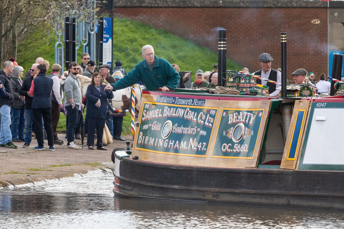 Our Easter Boat Gathering honours our rich narrowboating history every year 🛥️⛵ Huge thanks to all who joined us @NWMuseum over the Easter weekend. Check out some photos of the event below 👇