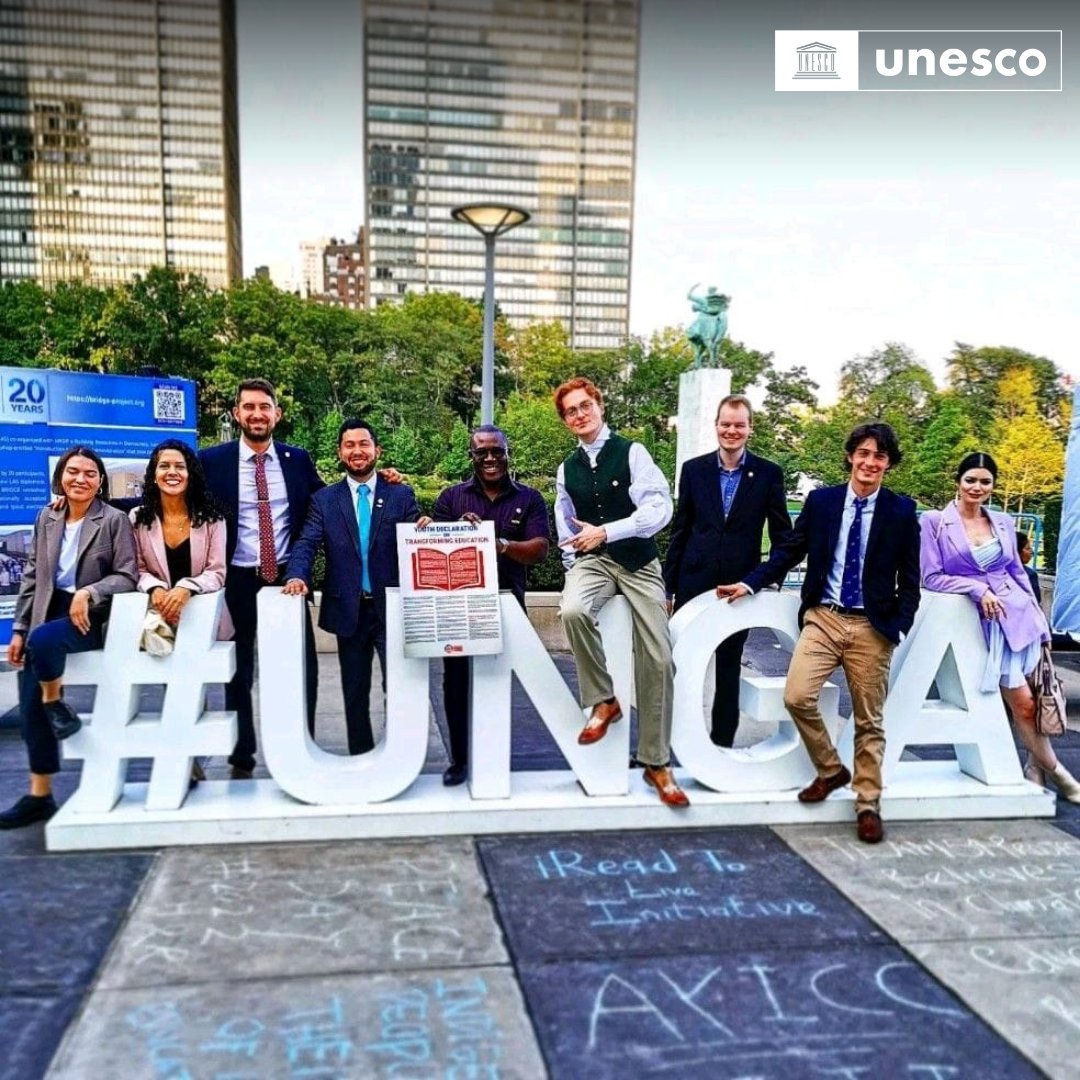 ➡️ Youth and students are the torchbearers of the global education transformation agenda. Student unions are instrumental in providing youth with a platform to engage in and influence education policy-making. Read more: unesco.org/sdg4education2…