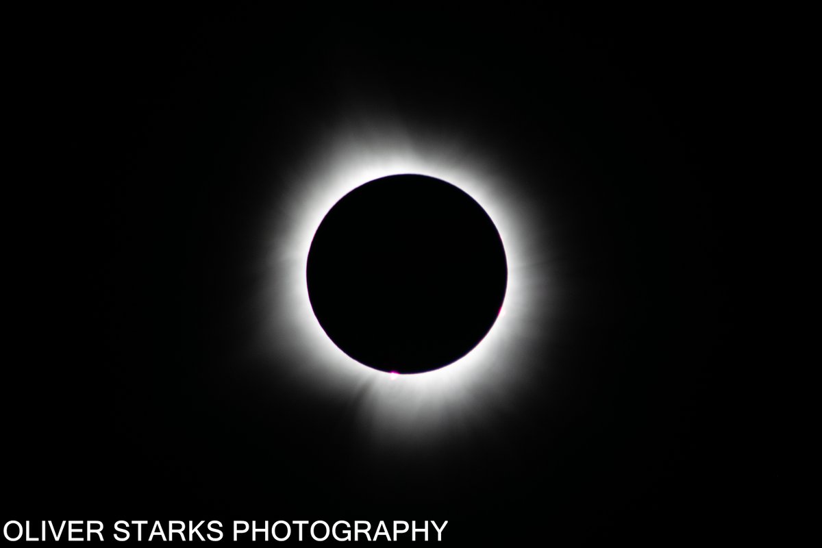 oliverstarks's tweet photo. A few shots from a special day with my family for the #GreatAmericanEclipse (we viewed the event from Franklin, Indiana) #Eclipse2024 #SolarEclipse #Astrophotography feel free to share with attribution https://t.co/9JNg657lv8
