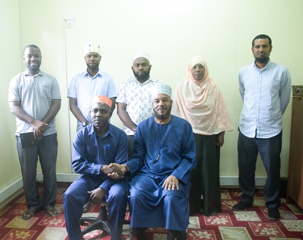 Dr Bilal Philips visited the Ministry of Education and Vocational Training Zanzibar – #Pemba Office to introduce the International Open University to the Ministry of Education officials and explore avenues for mutual cooperation and collaboration to improve education standards.