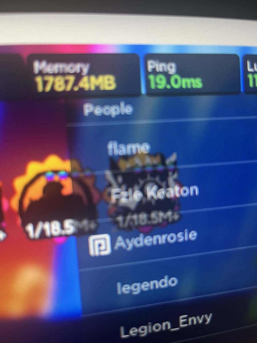 ___fate____'s tweet photo. @PetCatchersNews Got very lucky at 80k eggs https://t.co/nCaxbDkzXv