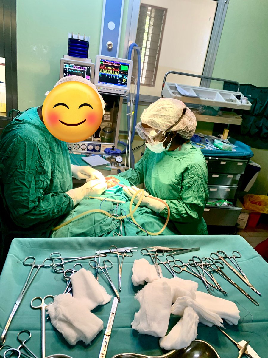 Days and nights spend to transform the life of patients. Very proud to learn from the only Oral and Maxillofacial Surgeon in East, North and WesNile regions of Uganda here at @lacor_hospital It’s now time to prepare for Eid tomorrow, @ShamimNambassa my day is on you😃