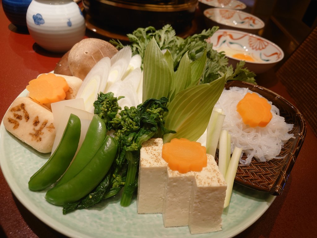 fun_trip01's tweet photo. 東京都、人形町今半。
日本屈指の名店にて、すき焼きをば。言わずもがな、笑っちゃうくらいに美味しすぎる…！
#旅行日記 https://t.co/Bu9GIPnnyC
