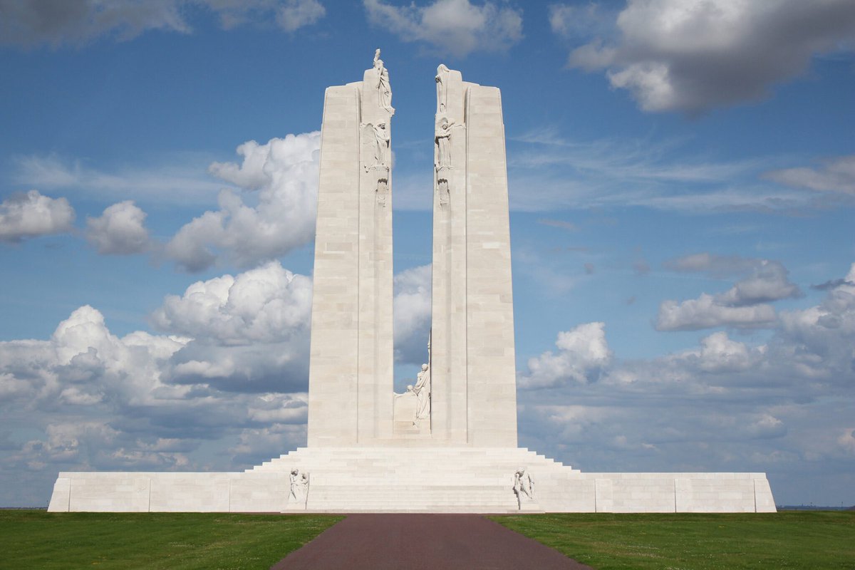 It’s #VimyDay! #OTD in 1917 the men of the #Canadian Corps attacked Vimy Ridge as part of the Allies’ spring offensive known as the Battle of Arras. 

Take a moment to consider their courage and sacrifice.