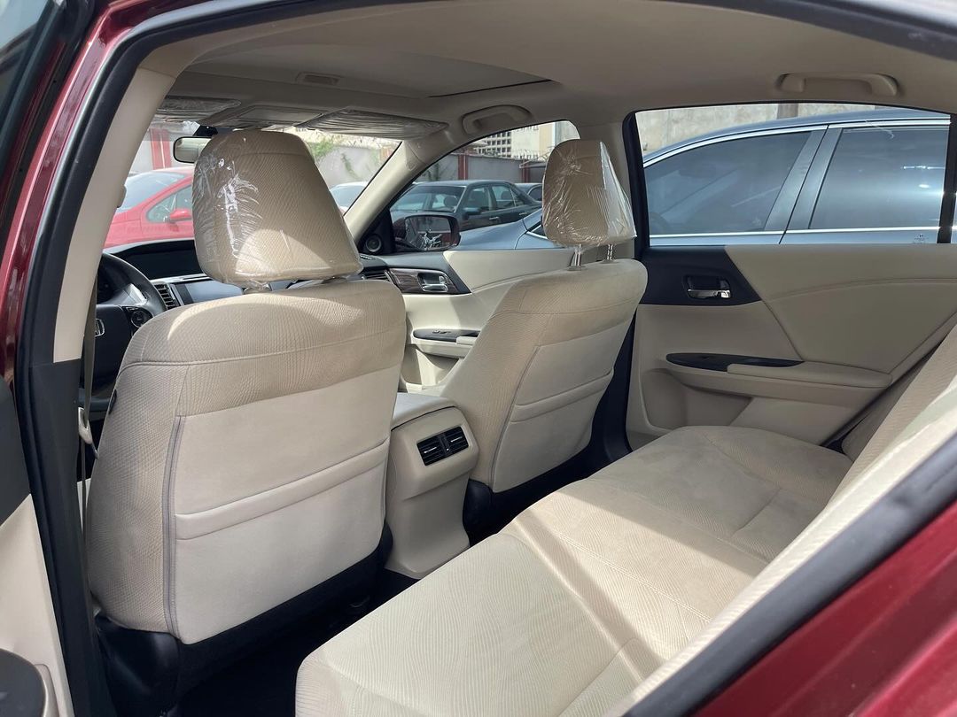 FOR SALE!!! HOT DEAL❗❗FOREIGN USED HONDA ACCORD EXL FULLEST OPTION FABRIC SEATS YEAR: 2016Model -🏷️₦just...dm ORIGINAL CUSTOM DUTY☑️ NATIONWIDE DELIVERY🇳🇬✅ LOCATION: Kaduna Kindly Call us 📞 or send a Dm! On WhatsApp 📞 📱 :08064471917