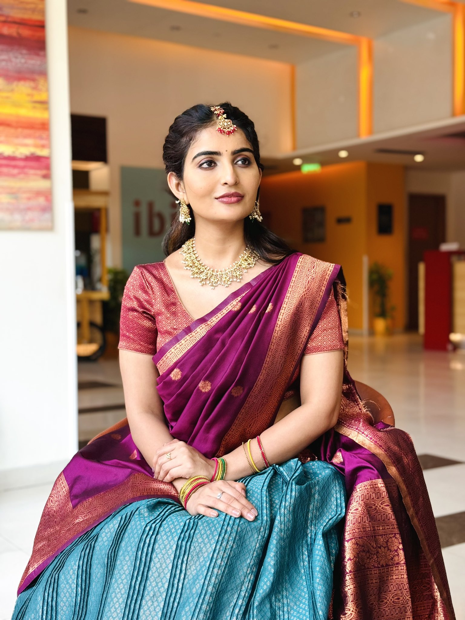 GKto4qfbgAAm1Ll?format=jpg&name=large