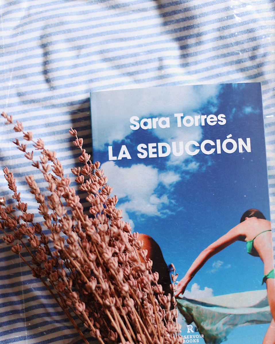 ReservoirBooks's tweet photo. Os recordamos que este sábado tenemos plan: @MaryReadLibre organiza #ElQueer, donde participará Sara Torres, autora de "Lo que hay" y "La seducción".
🗣️ Del derecho a la ficción: de nuestros márgenes a nuestro centro.
⏰ 17h.
📍 Museo Reina Sofía. https://t.co/ZreAyLkcTA