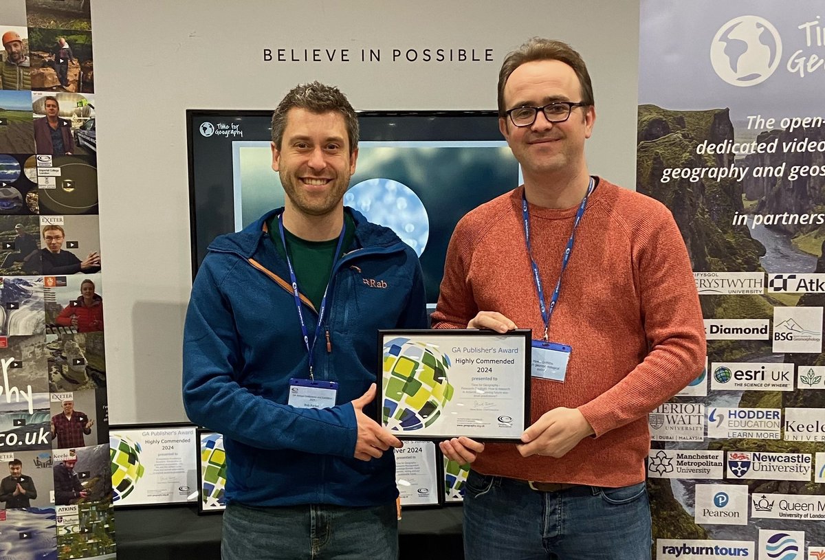 Congratulations to our academics in @AU_DGES and @timeforgeog on winning a @The_GA award for their film about how research in Antarctica is improving our ability to predict future sea-levels. timeforgeography.co.uk/videos-contain…