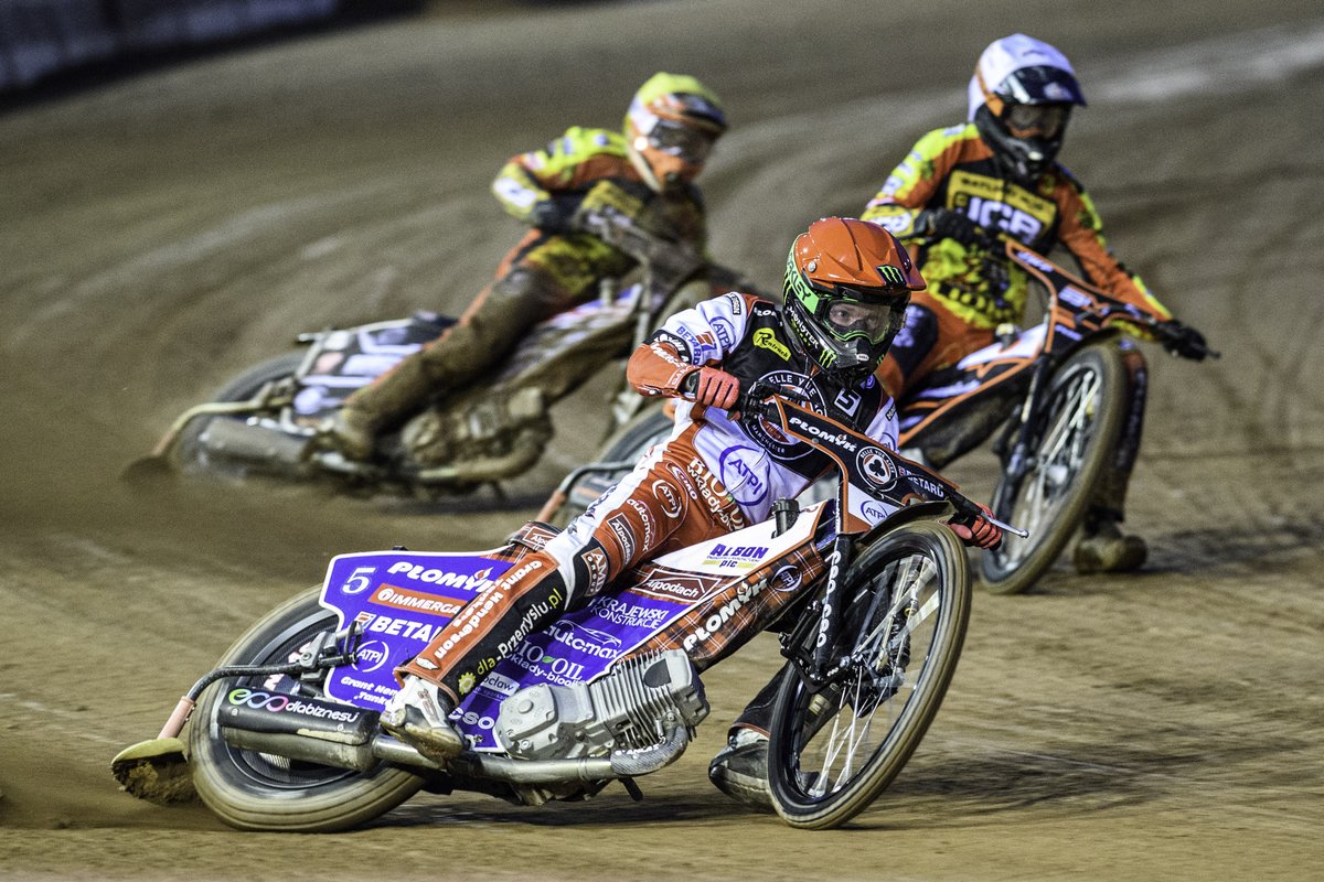 🔥 MEETING REPORT 🔥 💬 'It puts us in a great position for the return leg at Leicester and we would like to continue to build on that.' 📰 t.ly/a4JCH 📸 Ian Charles Victory in the ROWE Motor Oil Premiership saw the @ATPI_Travel aces triumph over Leicester 51-33.